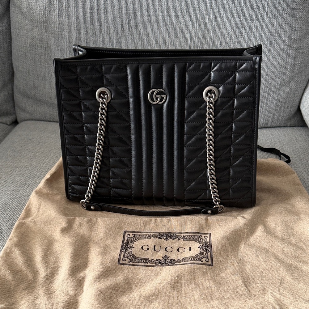 Gucci GG Marmont Matelasse Medium Tote Bag Chain Shoulder 627332